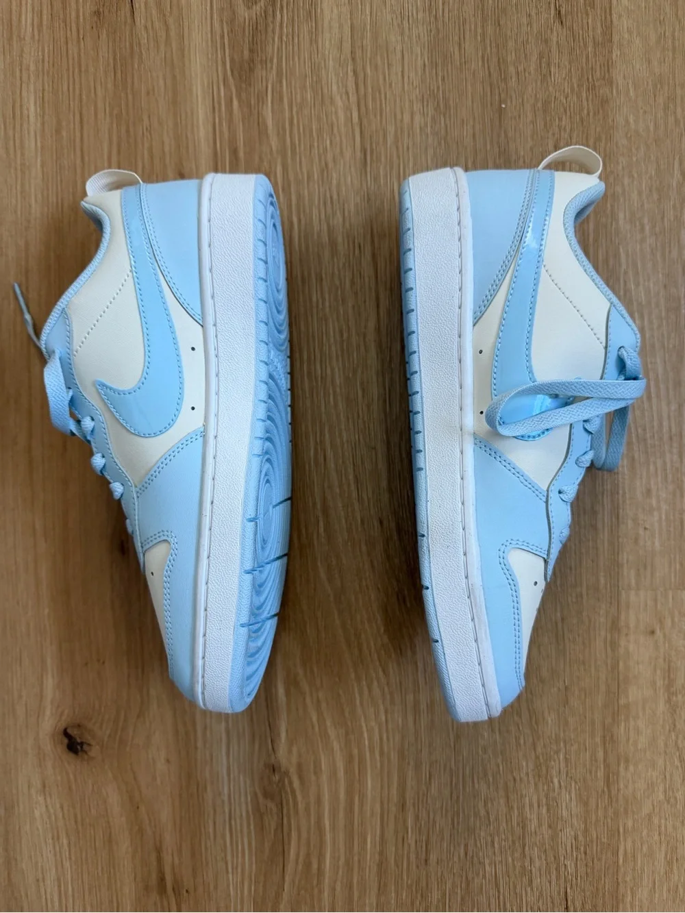 Nike Kids’ Court Borough Recraft Low Top Sneaker, Big Kid 7
